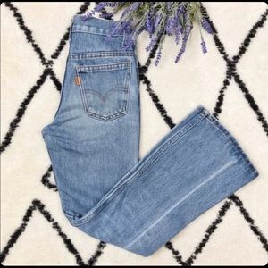 Vintage light wash flare Levi’s size 23 waist